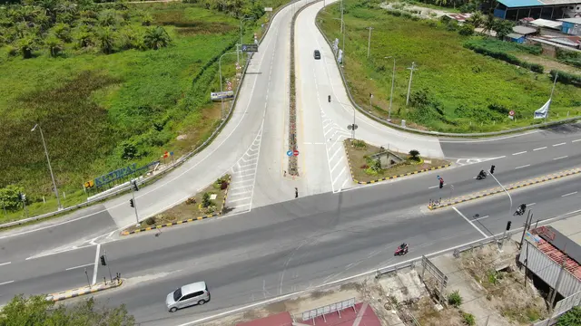 Jalan Tol Tebing Tinggi-Indrapura