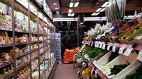 Hypermart bagikan tips bagaimana cara berbelanja hemat dan aman lewat aplikasi.  | unsplash.com/@mehrad_vosoughi