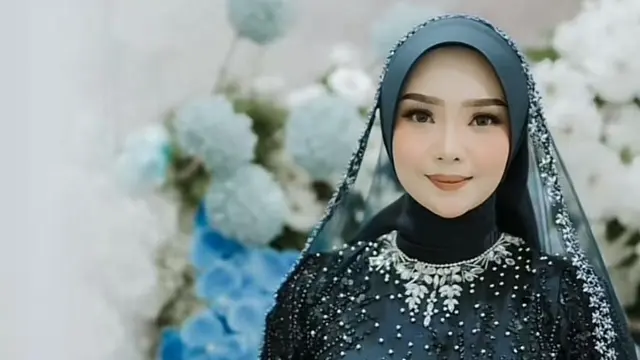 Devita Sri Suci, selebgram Sukabumi batal menikah H-1 padahal sudah menggelar acara siraman. (Dok: TikTok @developphoto)