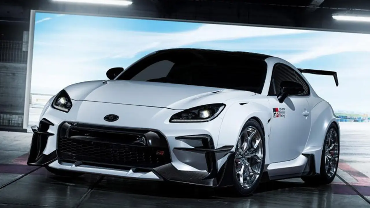 Toyota GR 86 yang menggunakan bodikit dari Gazoo Racing