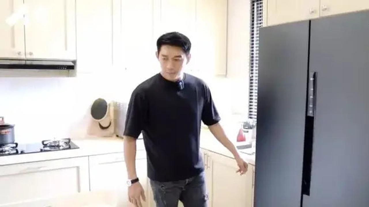 9 Potret Dapur di Rumah Mewah Ifan Seventeen dan Citra Monica yang Modelnya Ala Eropa