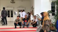 Sejumlah jurnalis di Kota Padang diusir saat meliput pelantikan Wakil Waki Kota Padang. (Liputan6.com/ Afdal).