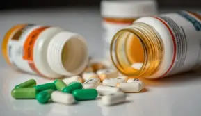 BPOM Ungkap Fakta di Balik Aturan Baru Penjualan Obat di Minimarket