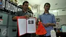 Aliansi Mahasiswa Peduli Parlemen mendatangi Mahkamah Kehormatan Dewan (MKD) DPR, Jakarta, Senin (21/9/2015). Mereka meminta MKD mengusut Puan Maharani dan Tjahjo Kumolo yang rangkap  jabatan sebagai anggota DPR dan Menteri. (Liputan6.com/Johan Tallo)