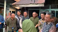 Wakil Menteri Keuangan Suahasil Nazara mengapresiasi nasabah UMi (ulta mikro) binaan PT Permodalan Nasional Madani (PNM), Sri Hartaty. (Ist)