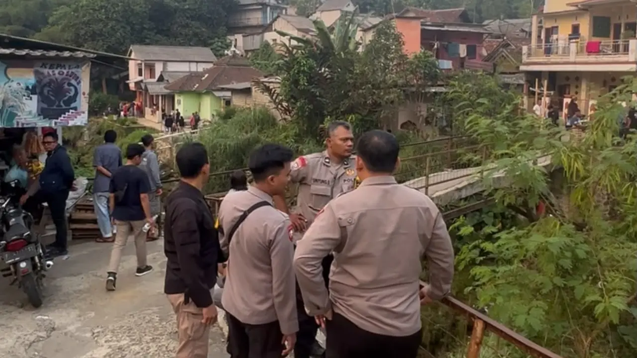 Pencarian Bocah hilang di Kampung Babakan Gobang RT 01 RW 05, Desa Cibunarjaya, Kecamatan Ciambar, Kabupaten Sukabumi. (Dok. Istimewa)