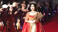 Crazy rich Palembang Tali Kasih saat menggelar pesta ultah ke-17 dengan mewah dan megah (Dok. Diary Photography - tangkapan layar TikTok @talikasih_ / Nefri Inge)