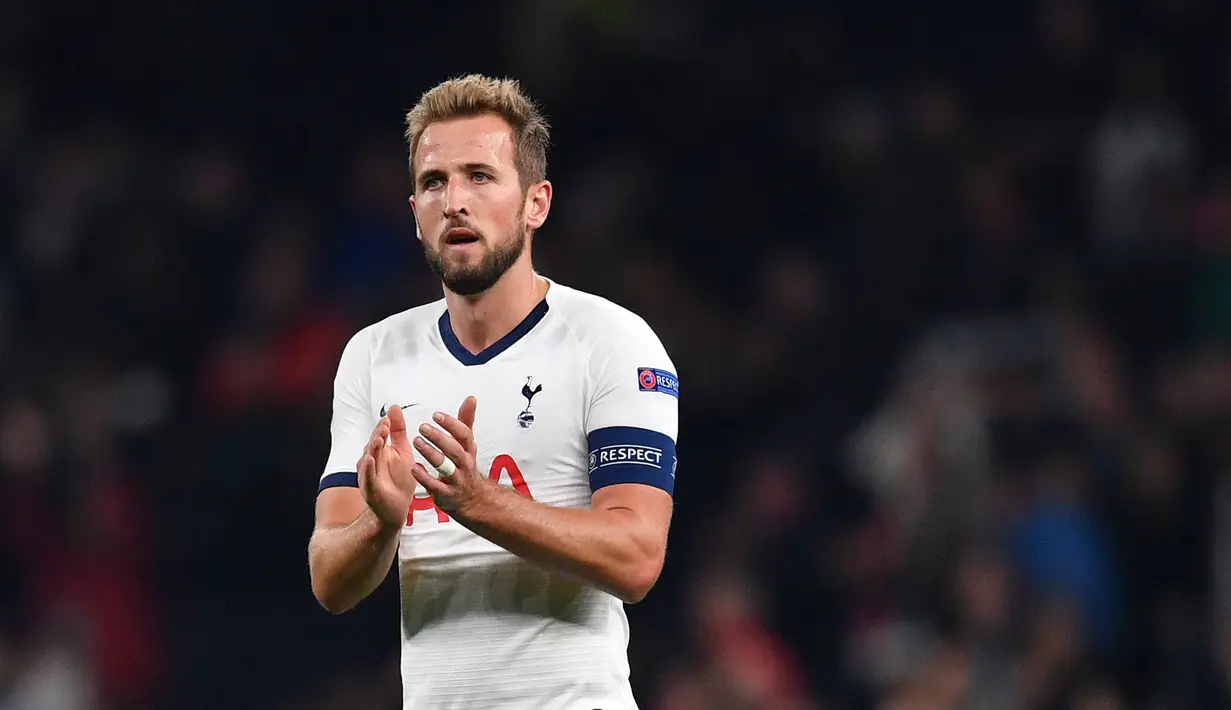 4. Harry Kane (Tottenham Hotspur) - Penyerang andalan Tottenham ini telah mencetakan 6 gol di kompetisi Liga Champions 2019/2020. (AFP/Ben Stansall)