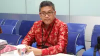 Sekretaris Jenderal PDI Perjuangan, Hasto Kristiyanto saat mengunjungi kantor Liputan6.com, di SCTV Tower, Jakarta, Senin (6/3). (Liputan6.com/Fatkhur Rozaq) 