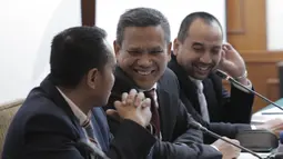 CEO PT Liga Indonesia Baru (LIB), Berlinton Siahaan, saat jumpa pers di Hotel Sultan, Jakarta, Kamis (8/3/2018). Emtek resmi memegang hak siar Liga 1 Indonesia 2018. (Bola.com/M Iqbal Ichsan)