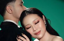 Tampil Stunning, 4 Pesona Elegan Sisca Kohl dan Jess No Limit di Pemotretan Spesial Valentine