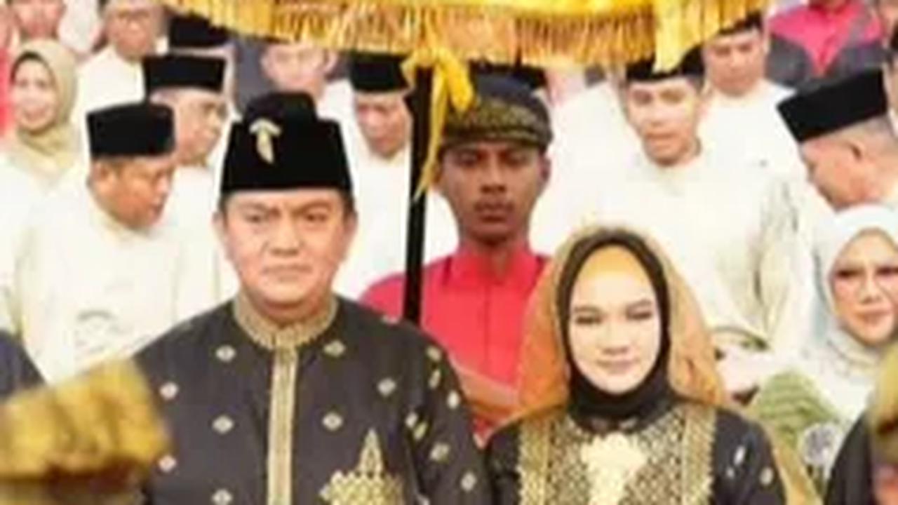 Makna di Balik Pakaian Adat Melayu yang Dipakai Nindya <br>