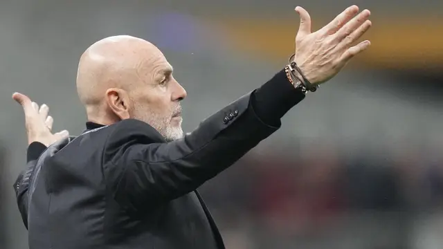 Foto: AC Milan Buang Kesempatan Menyodok ke Tiga Besar setelah Ditahan Salernitana di Liga Italia