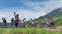 Bersepeda Pagi Menyusuri Jalur Klangon Merapi