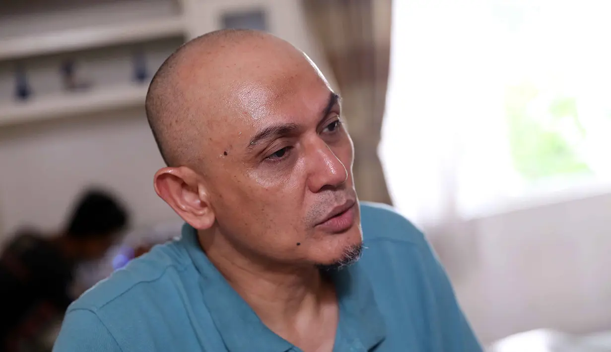 "Karena memang musuh kita semua. Sasarannya bukan hanya bioskop. Ini kan juga penyuluhan ke sekolah-sekolah, lembaga, instansi, diputar di mana aja. Bukan hanya di bioskop aja," tandas Hengky. (Nurwahyunan/Bintang.com)