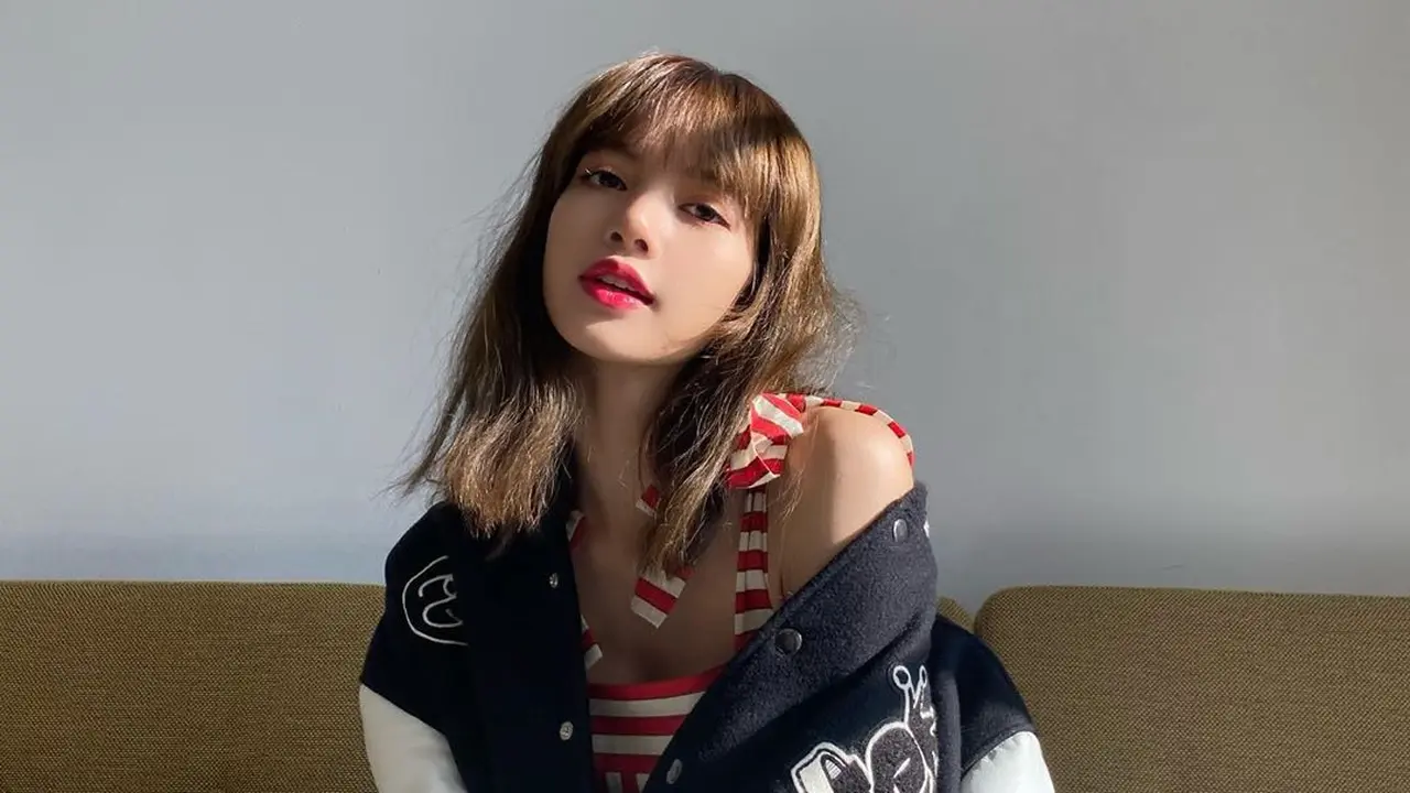 Lisa BLACKPINK