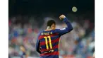 Neymar mencetak gol kedua Barcelona dengan indah menggunakan teknik tinggi mengelabui pemain Villareal. Gol ini bisa menjadi salah satu gol terbaiknya selama bermain di Barcelona.
