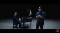 Cuplikan video klip "Salahi Aku (Ku Jatuh Cinta Lagi)" lagu kolaborasi Yovie Widianto, Andi Rianto, dan Rony Parulian. (Foto: Youtube/Yovie Widianto)