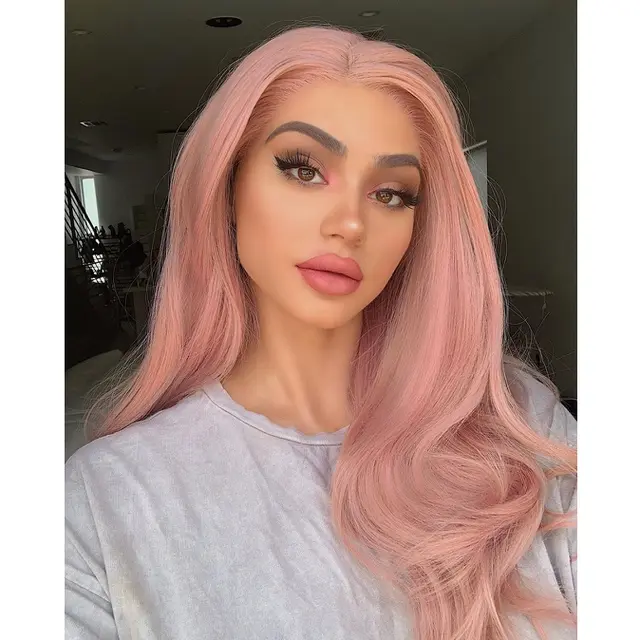 Kristen Hancher - selebram yang mirip Kylie Jenner