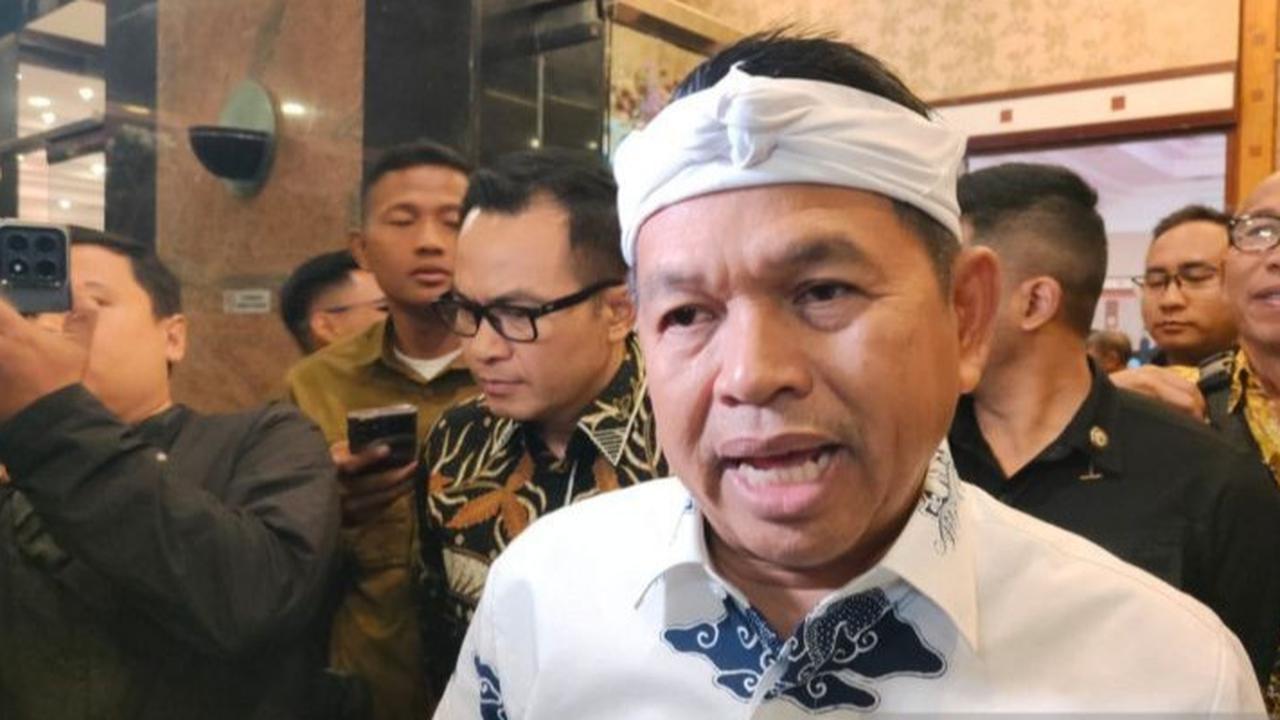 VIDEO: Pidato Dedi Mulyadi Singgung Gubernur Kurang Kerjaan "Kan Pura-Pura Sibuk"