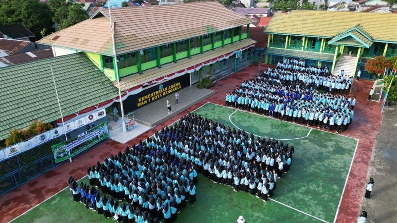 Lebih dari Seribu Siswa Ikut, MAN 1 Kota Bengkulu Jadi Pelopor Program Sekolah Energi Bersih