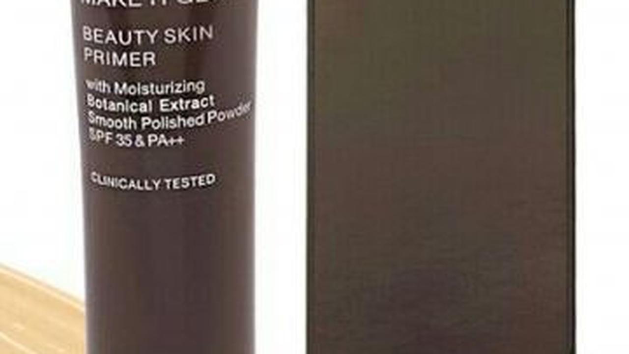 4. Pilih Primer dengan Kandungan UV Protection<br>