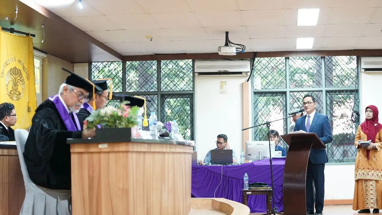 Kepala Badan Pengelola Keuangan Haji (BPKH) Fadlul Imansyah meraih gelar doktor setelah berhasil mempertahankan disertasinya di Fakultas Kesehatan Masyarakat Universitas Indonesia (FKM UI) (Istimewa)