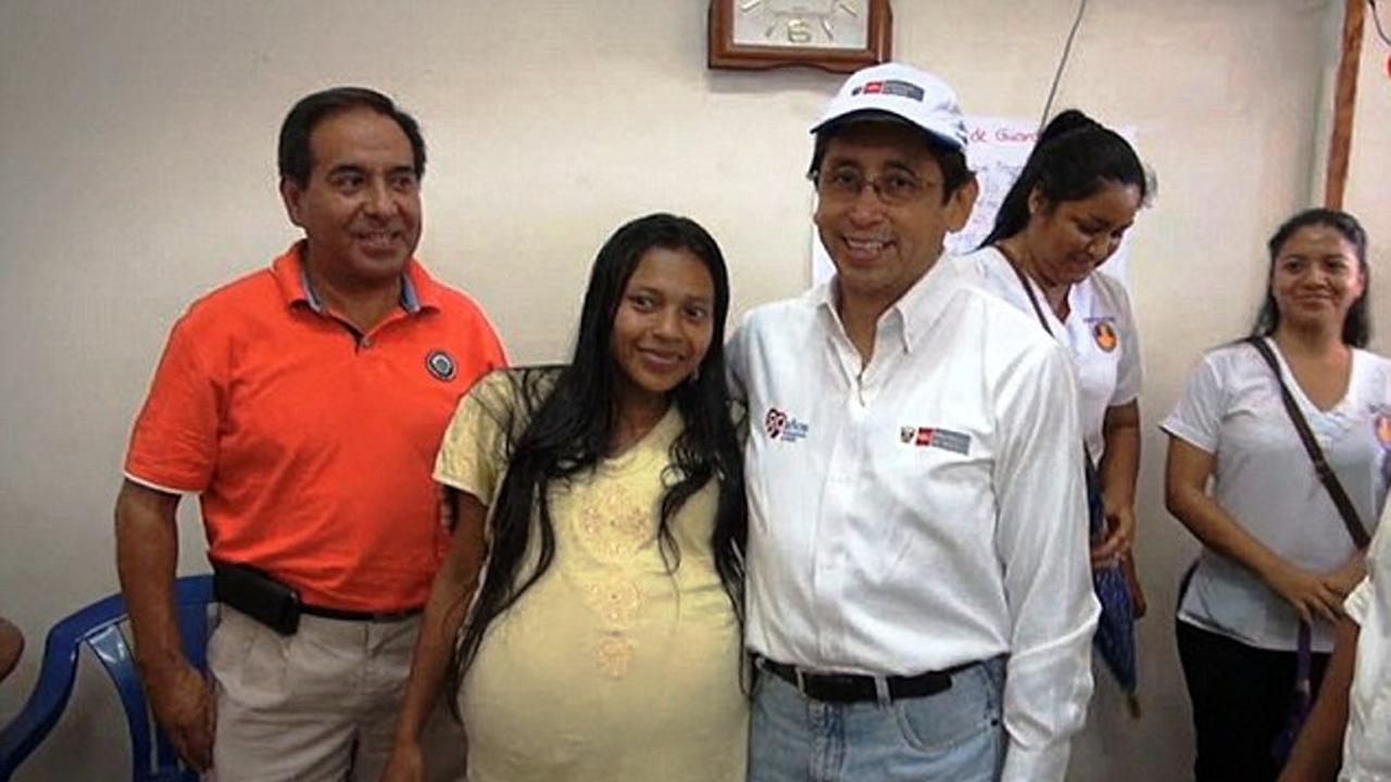 Sebelum tumor seberat 16 kg diangkat dari perut Irianita Rojas, gadis itu dikira sedang hamil