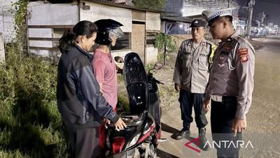 Polsek Tambun Selatan Perkuat Pengamanan Pos Kamling Bekasi, Antisipasi Gangguan Kamtibmas Malam Hari