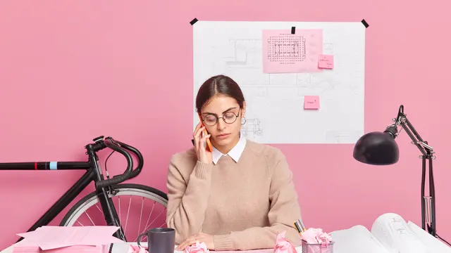 Ilustrasi Zodiak Red Flag