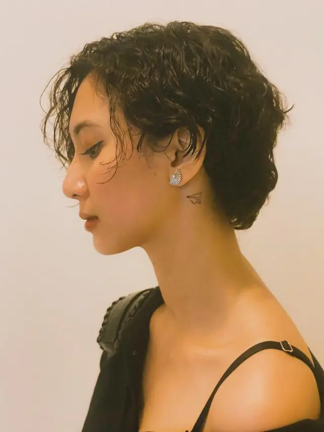 6 Potret Tampilan Baru Sheila Dara Aisha dengan Rambut Bondol, Dipuji Ganteng oleh Netizen