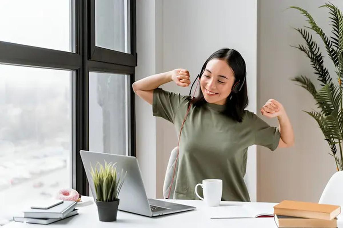 Dari Stres hingga Turunkan Produktivitas, Ini Bahaya Bangun Tidur Langsung Cek HP