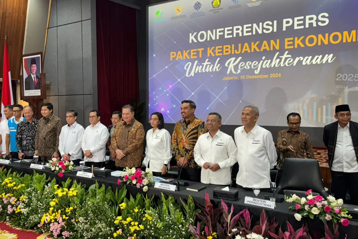 Konferensi pers Paket Kebijakan Ekonomi, Senin, 16 Desember 2024. (Foto: Liputan6.com/Tira Santia)