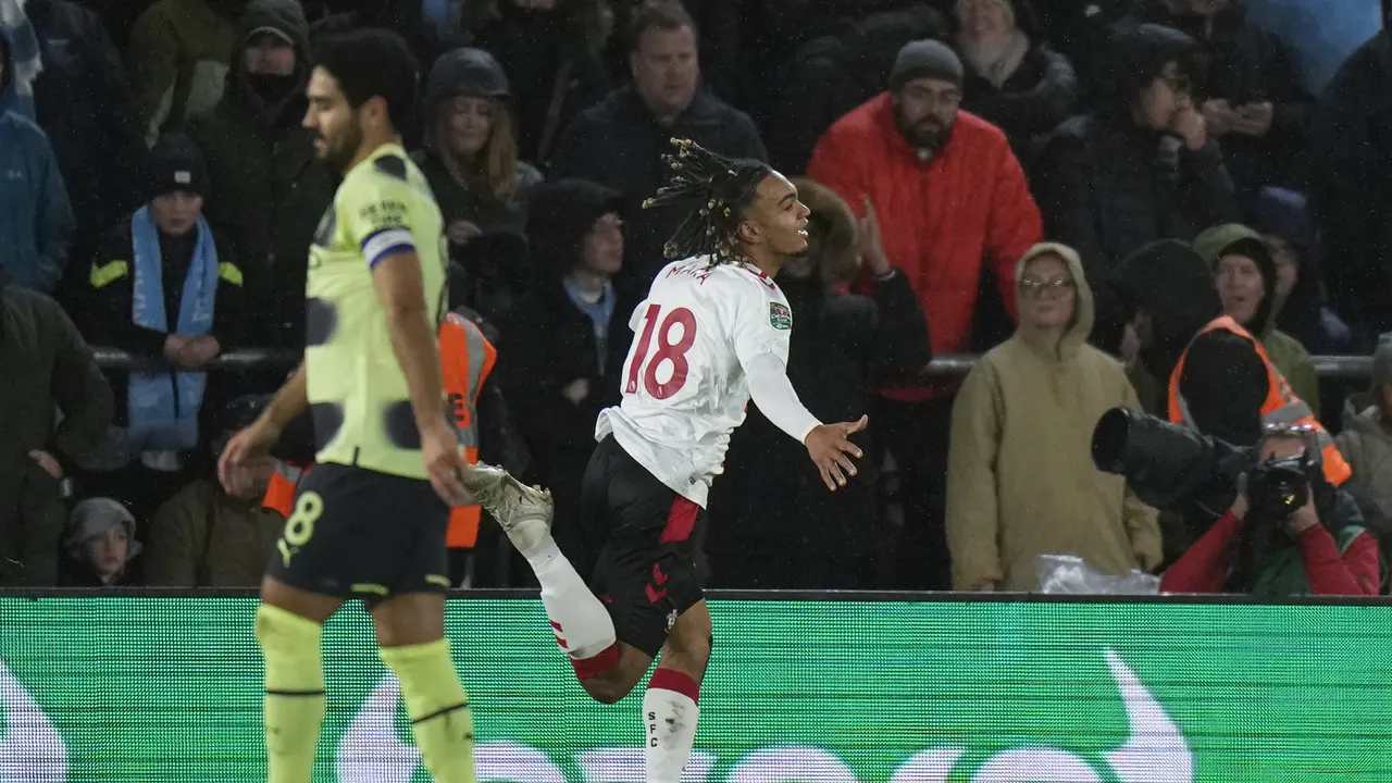 Sekou Mara - Southampton - Piala Liga Inggris