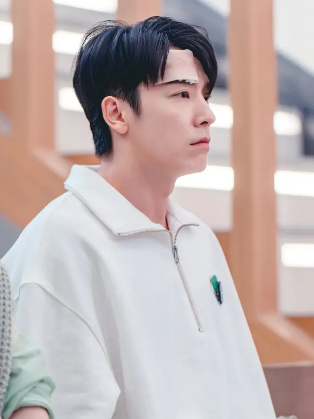 Donghae dalam serial drama Korea "Oh! Young Shim". (Foto: Soompi)