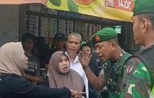 Viral Ibu-ibu Korban Tragedi Kanjuruhan Dihadang Aparat Saat Bertemu Jokowi, Ini Penjelasan Istana