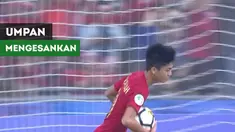 Berita video umpan mengesankan David Maulana berbuah gol untuk Timnas Indonesia U-16 ke gawang Australia yang ditorehkan Rendy Juliansyah pada perempat final Piala AFC U-16 2018, Senin (1/10/2018).