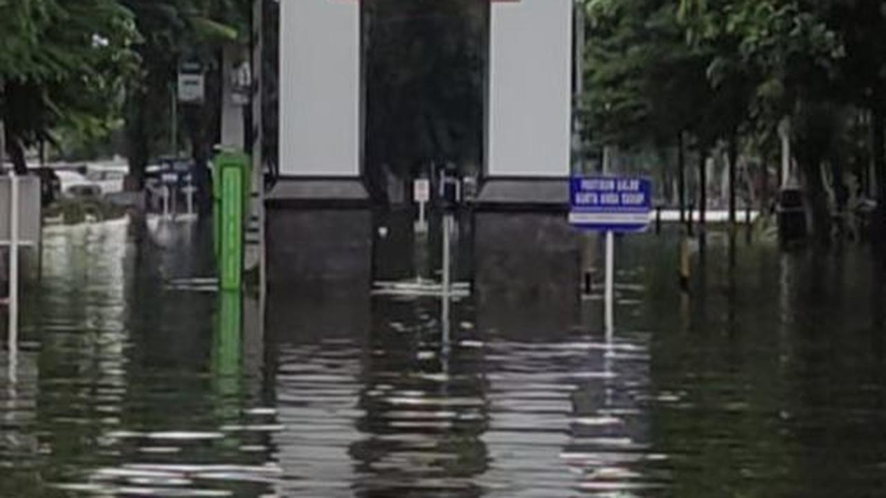 Banjir Surut, Stasiun Semarang Tawang Kembali Beroperasi