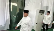 Prabowo Disambut Ketum PBNU Gus Kikin di Lokasi Muktamar