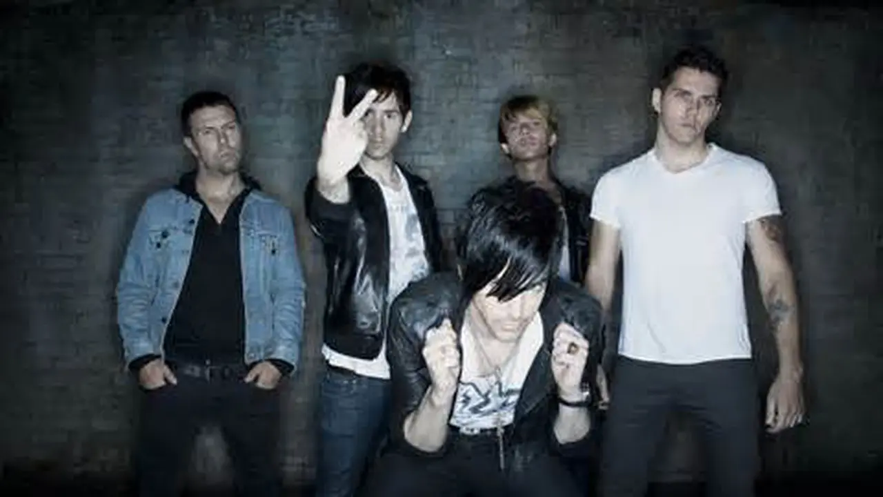 Vokalis Dibui Akibat Perkosa Bayi, Lostprophets Bikin Band Baru