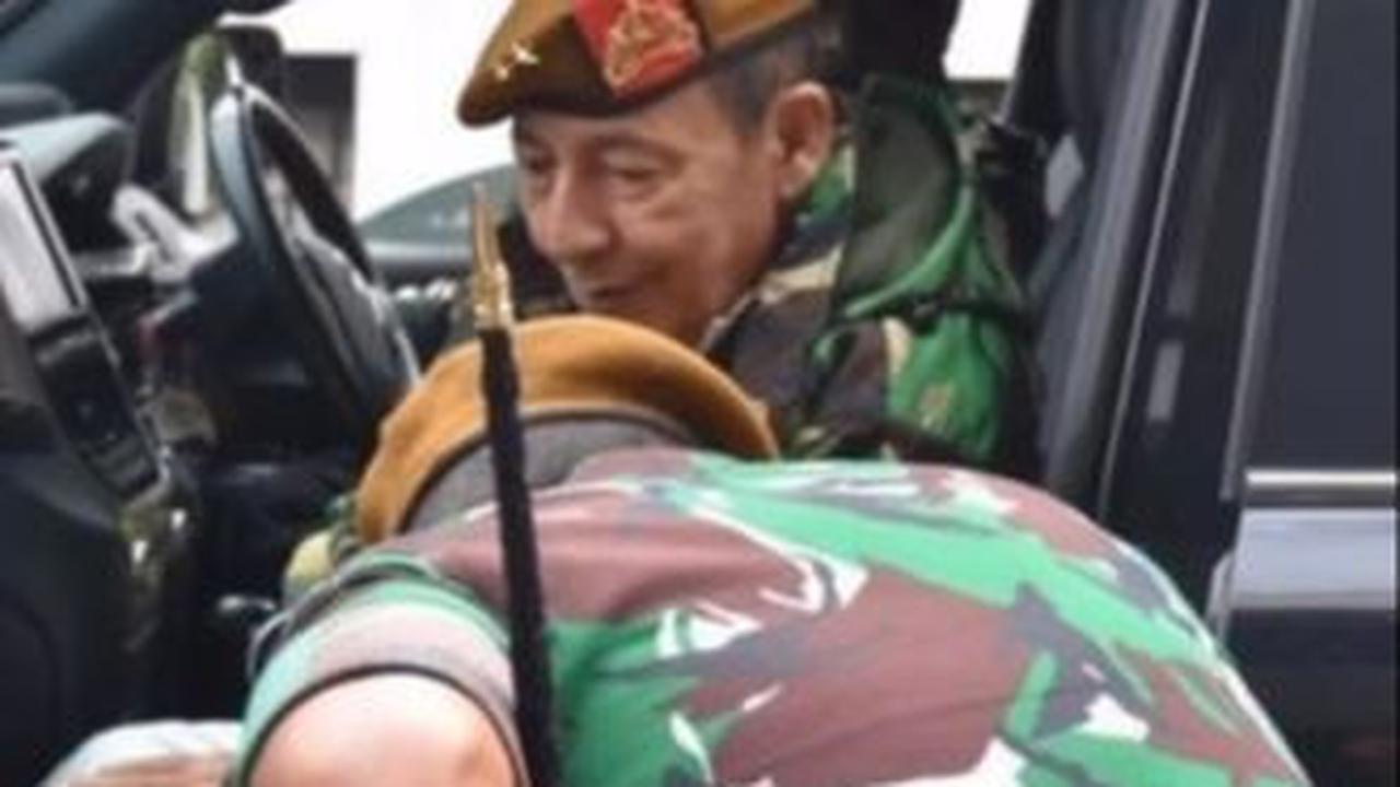 Banyak warganet langsung membanjiri postingan dengan berbagai komentar.