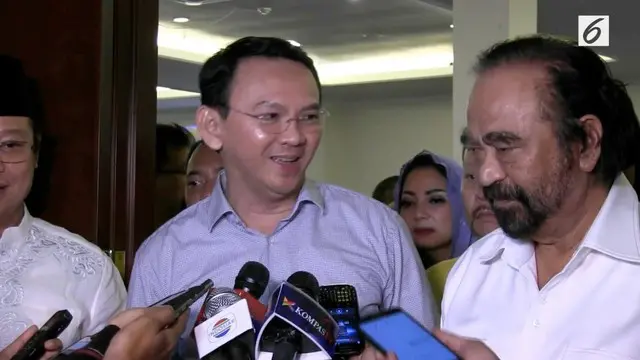 Gubernur Petahana DKI Jakarta Basuki Tjahaja Purnama atau Ahok mengunjungi Ketua Umum Partai nasdem Surya Paloh di kantornya. 