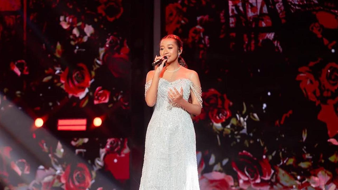 Potret Penampilan Berkelas Angie Carvalho di Indonesian Idol Season 13, Tangis Pecah saat Tereliminasi