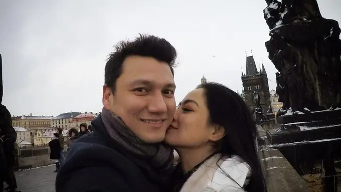 [Fimela] Titi Kamal dan Christian Sugiono