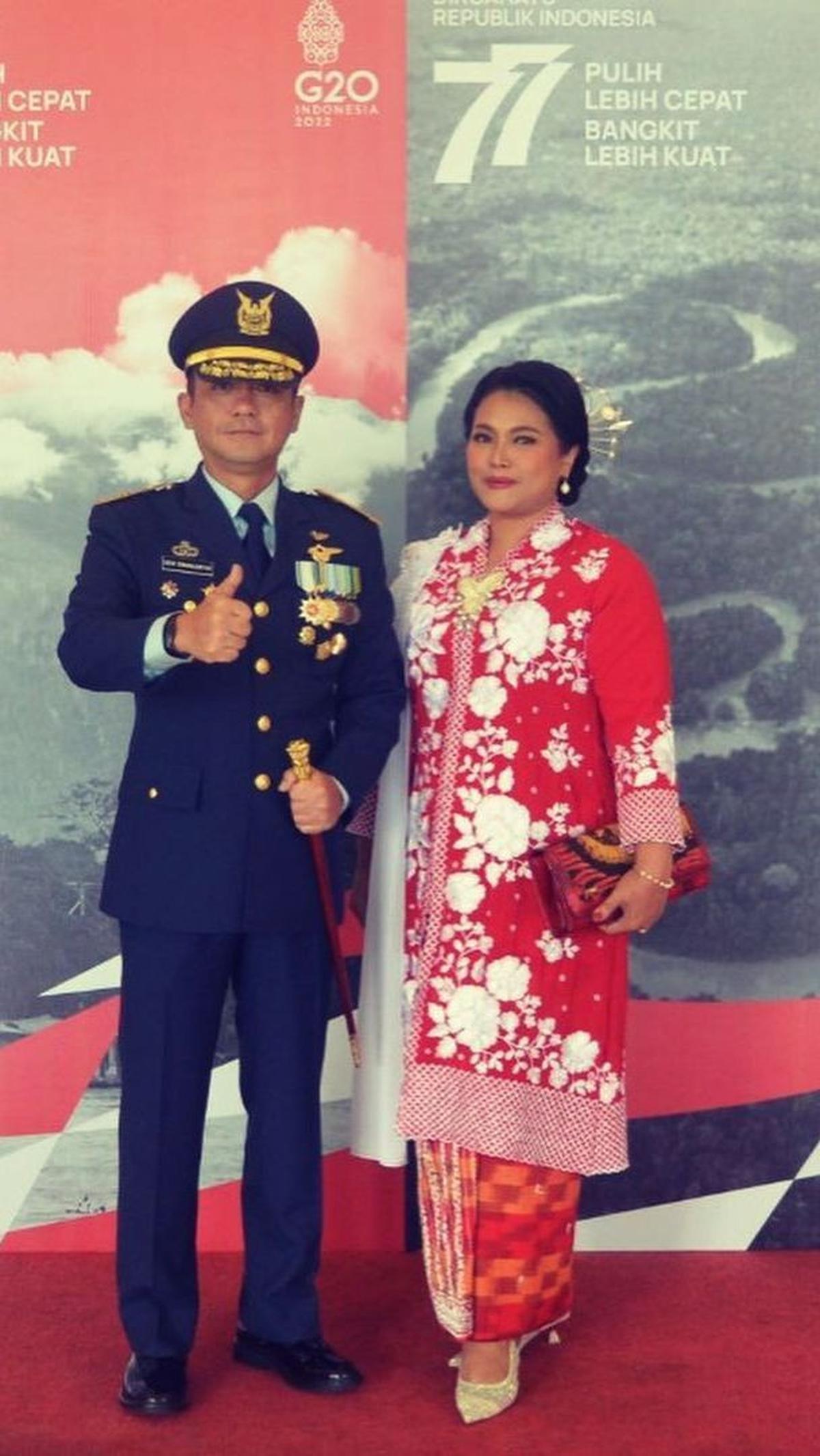 &nbsp;Deni Hasoloan perwira tinggi TNI AU berpangkat Marsekal Muda (Marsda) atau bintang dua.<br>