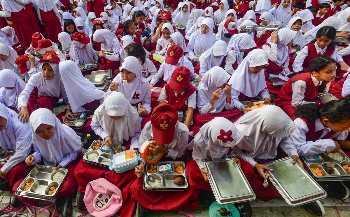 Makan Bergizi Gratis Dimulai Lagi di Tahun Ajaran Baru