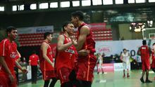 Pacific Caesar Surabaya sempat kesulitan menghadapi Siliwangi Bandung pada seri keenam IBL 2017-2018 di Yogyakarta. (IBL)