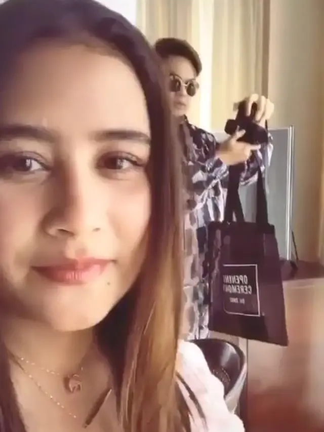 Didoakan Berjodoh, Ini 6 Momen Prilly Latuconsina dan Jeje Soekarno Liburan di Bali