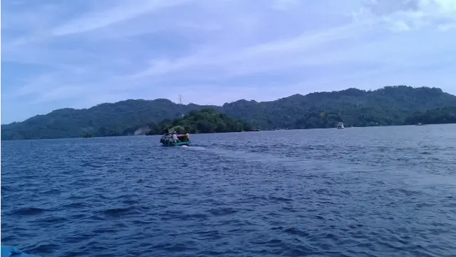 Pulau Lembeh di Pagi Hari
