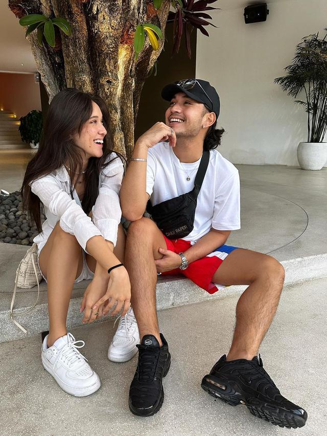 6 Potret Giorgino Abraham Ucapkan Ultah untuk Yasmin Napper, Unggah Foto Bahagia